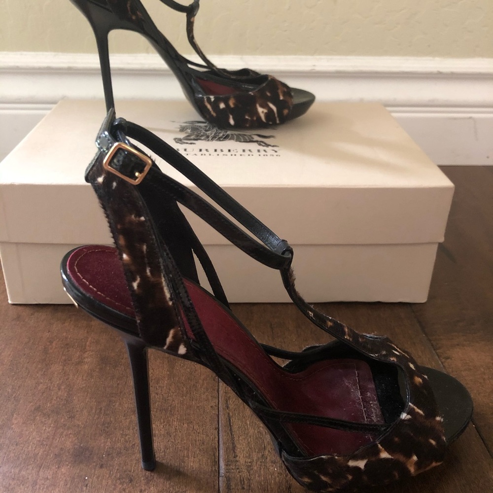 Burberry heels - Picture 3 of 5